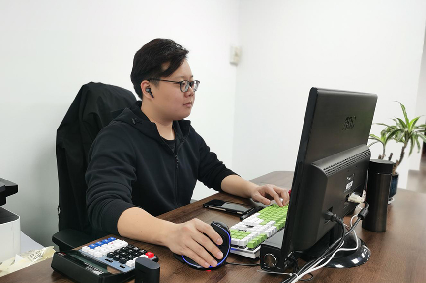 阿滨.jpg